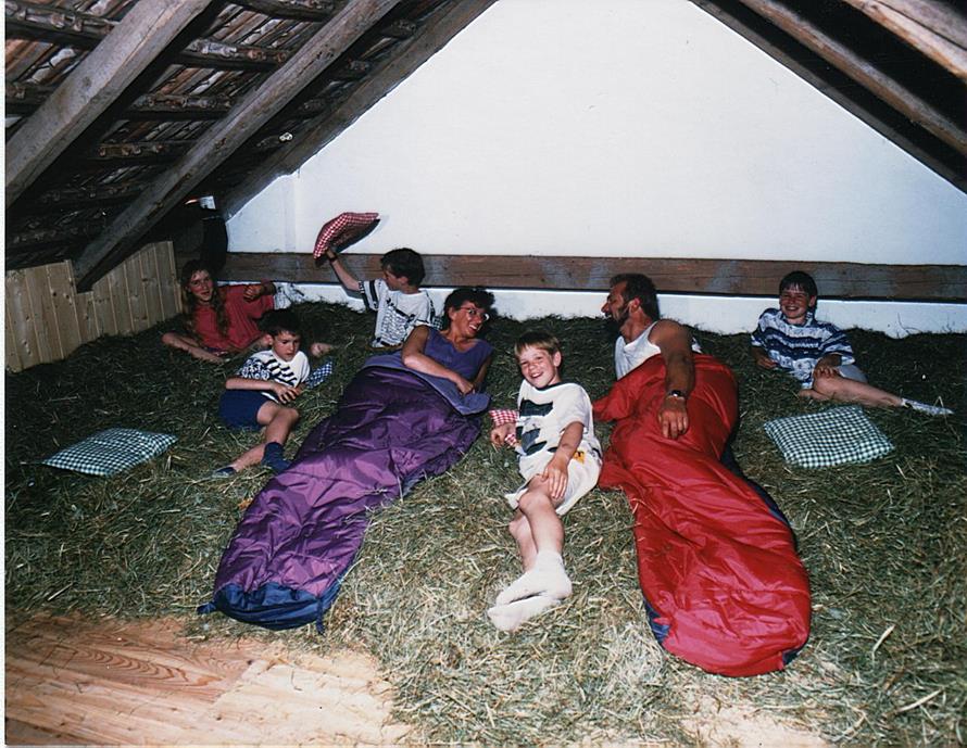 Schlafen im Heu bei Familie Seibert in Ostheim vor der Rhön